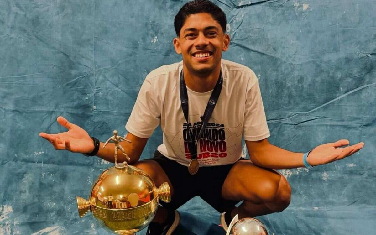 Campe&atilde;o mundial sub-20 pelo Flamengo foi revelado por projeto do lateral Ren&ecirc;