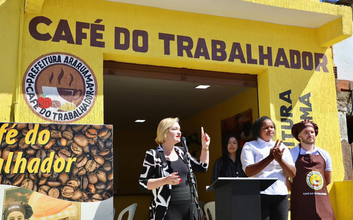 O projeto disponibiliza a primeira refeição do dia de forma gratuita aos trabalhadores do município. Atualmente, Araruama conta com cinco unidades em funcionamento