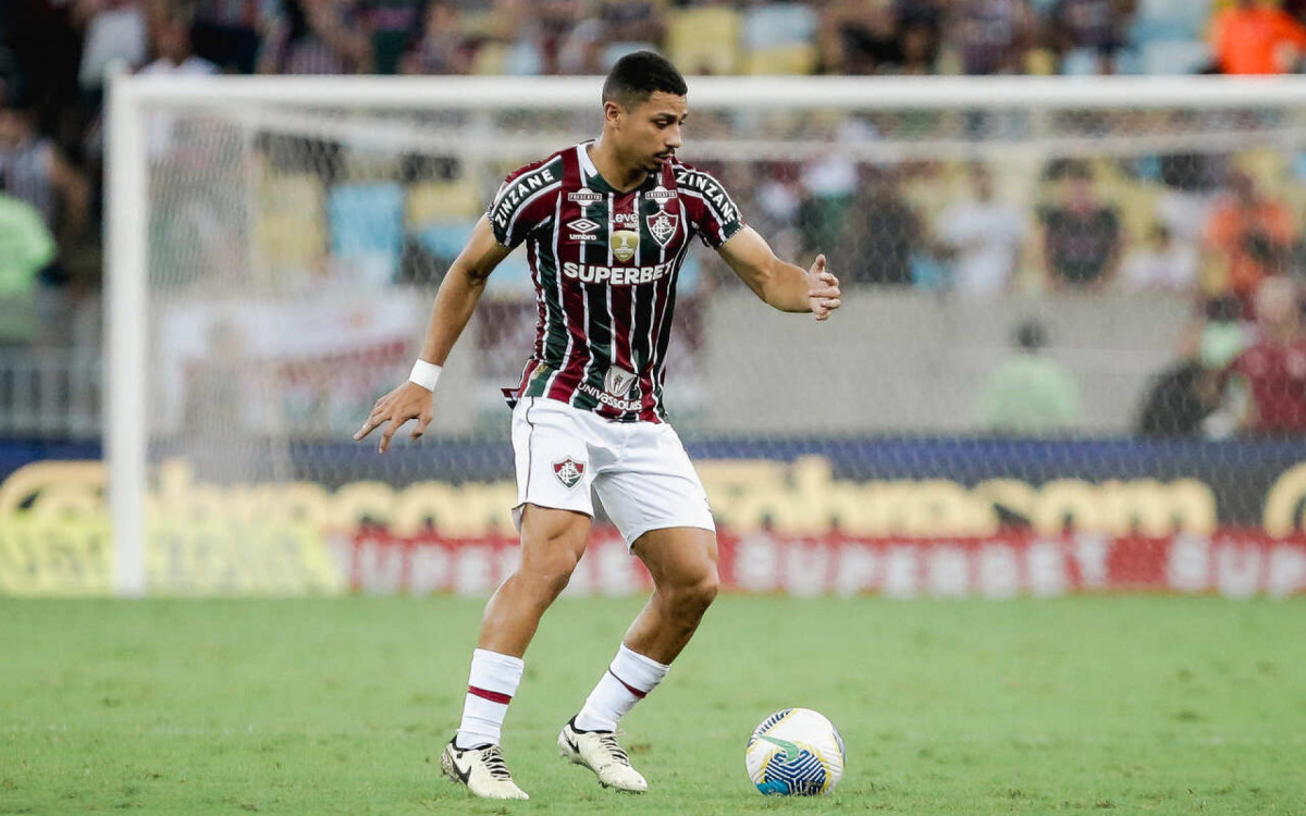 Fluminense fica perto de anunciar sa&iacute;da de Andr&eacute;; saiba o destino