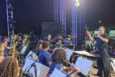 Orquestra de Sopros Nova Aurora se apresenta com Raiz do Sana em Rio das Ostras