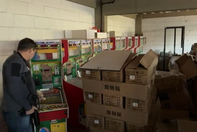 Operação mira esquema em máquinas de pelúcias e investiga relação com jogo do bicho