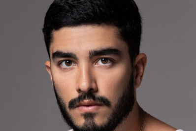 Leonardo Bittencourt vibra com personagem na série 'Rensga Hits': 'Me diverti como nunca'