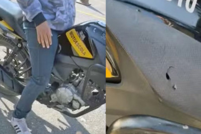 Vídeo: bala perdida atinge moto de autoescola durante aula prática em Oswaldo Cruz