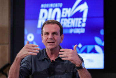 Paes ganha direito de resposta na TV após Ramagem associá-lo a Sérgio Cabral