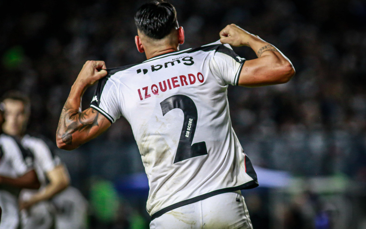 Puma, do Vasco, jogou com o nome de Izquierdo na camisa