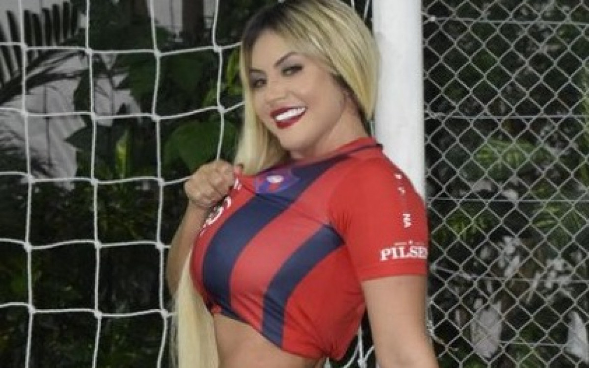 Eli Villagra &eacute; musa do Cerro Porte&ntilde;o