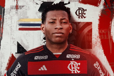 Flamengo anuncia a contratação de Gonzalo Plata