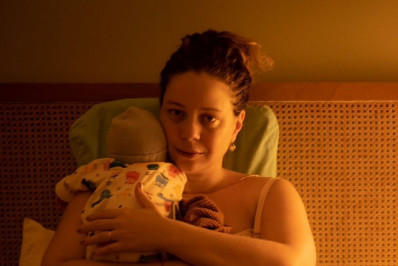 Leandra Leal desabafa sobre as dificuldades na amamentação do filho caçula 