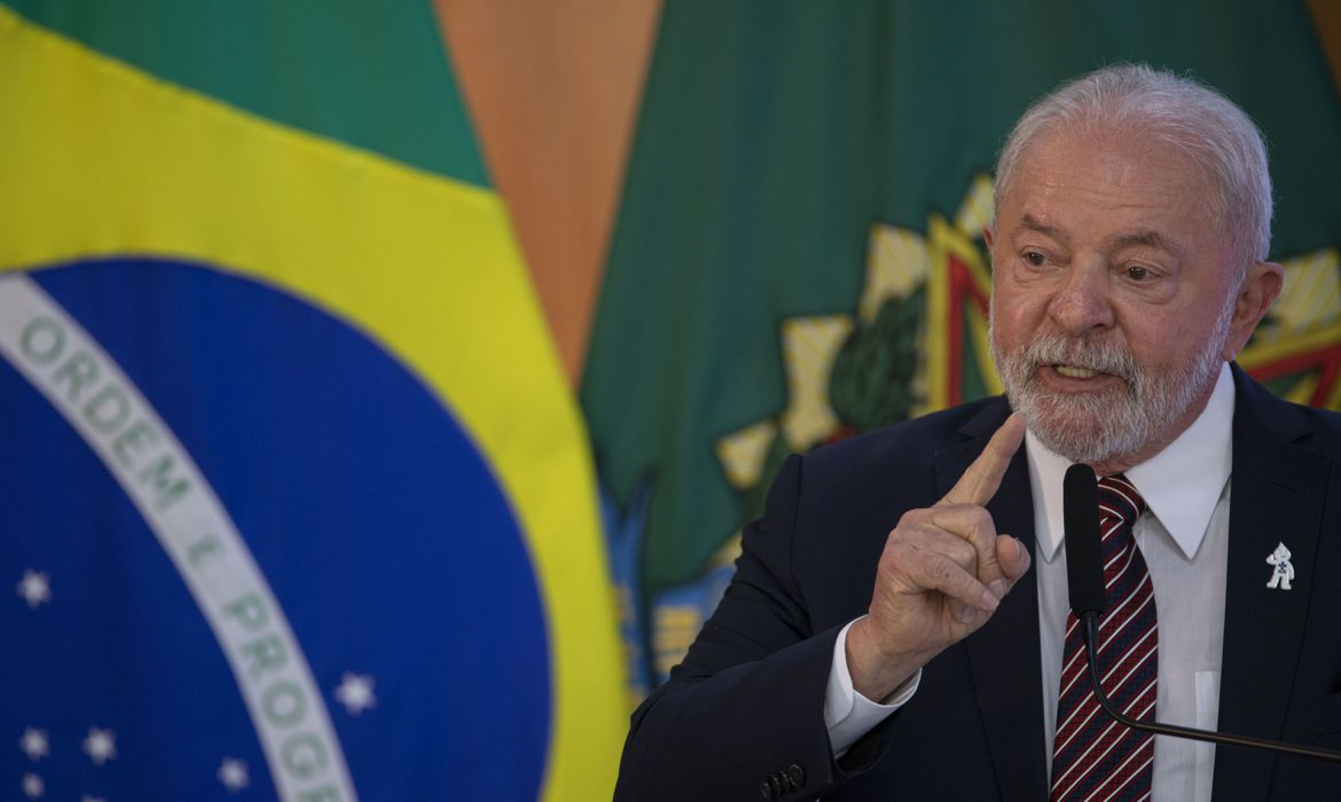 Lula diz que crescimento do PIB não é sorte, e que Haddad não é um 'pavão presunçoso'