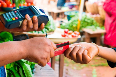 Empresas de vale-alimentação travam disputa histórica e recorrem a órgão regulador