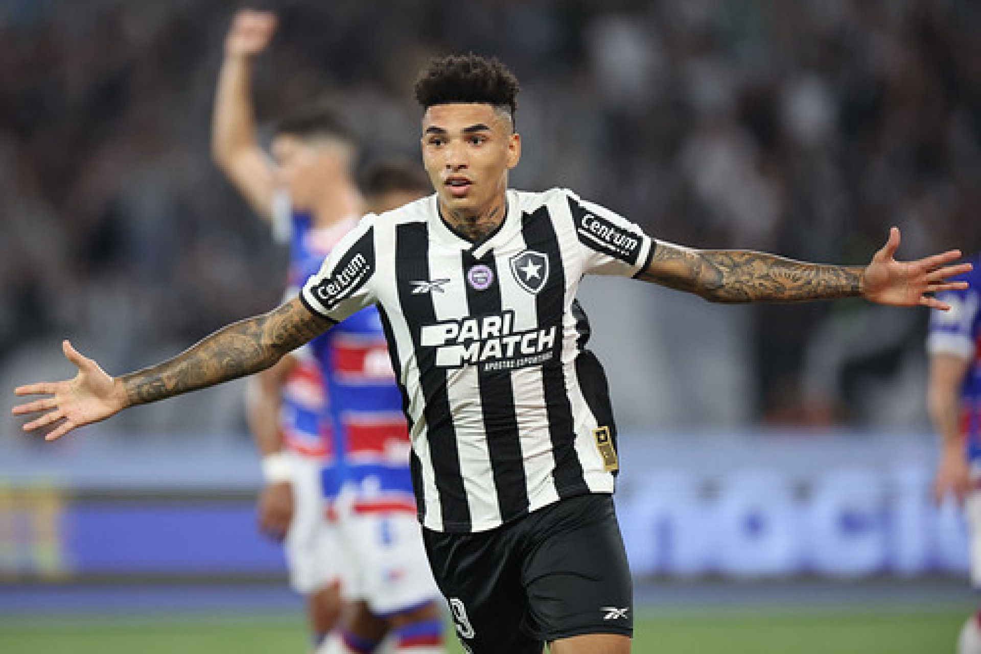 Igor Jesus marcou duas vezes na vitória do Botafogo sobre o Fortaleza - Vitor Silva/Botafogo