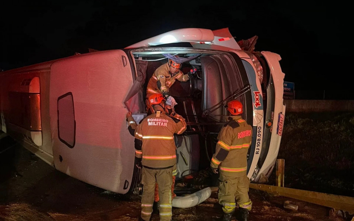 Acidente com ônibus de romeiros em Seropédica - Redes Sociais/Reprodução