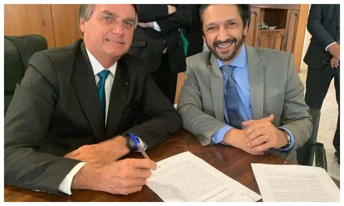 Nunes diz que 'não existe nenhum tipo de desconforto' sobre posição de Bolsonaro na eleição