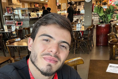 Thomaz Costa reflete após largar as drogas: 'Roubava meus neurônios'