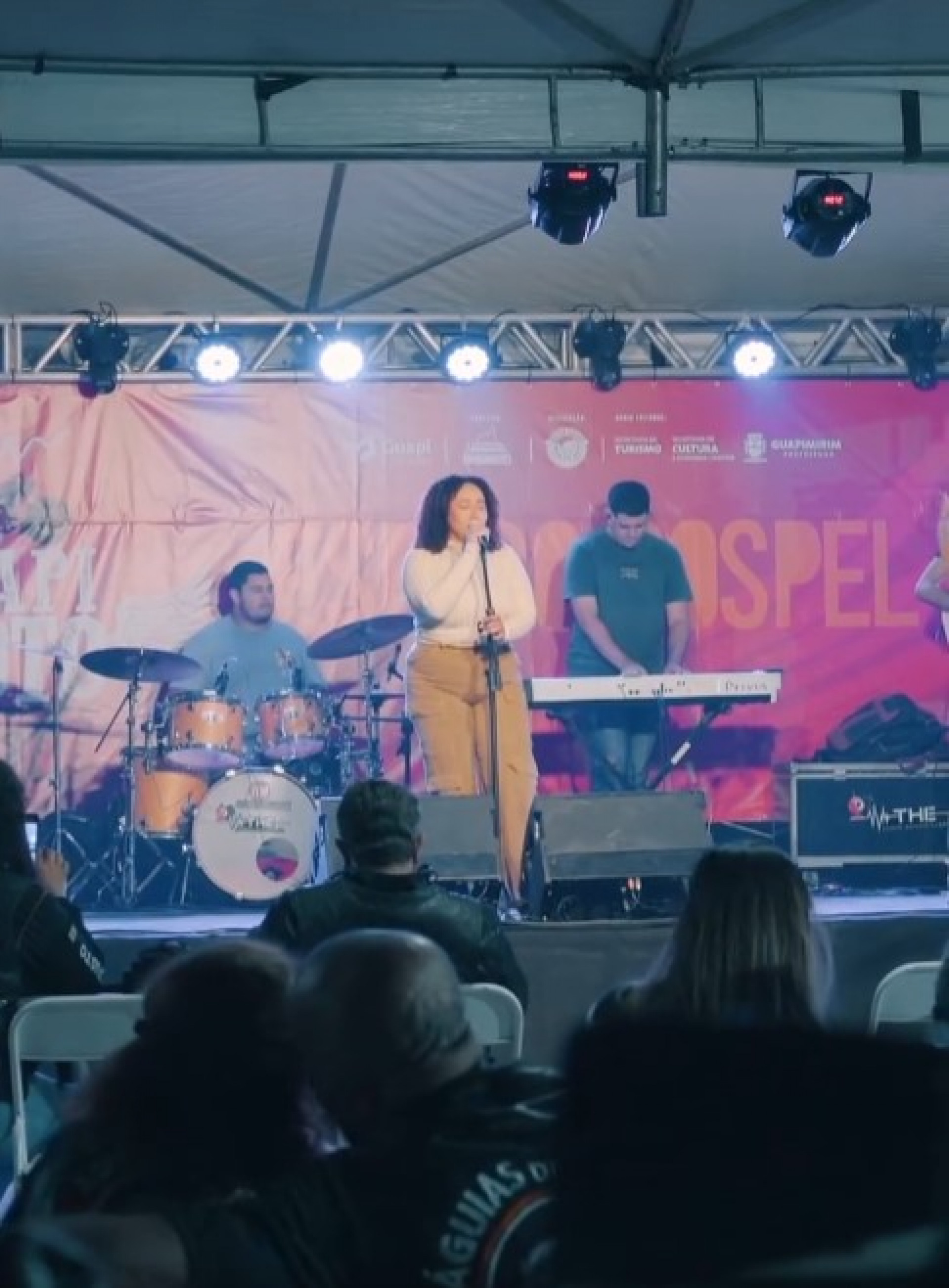 A música gospel também se fez presente no Guapi Moto Fest, inclusive com tradutores em libras