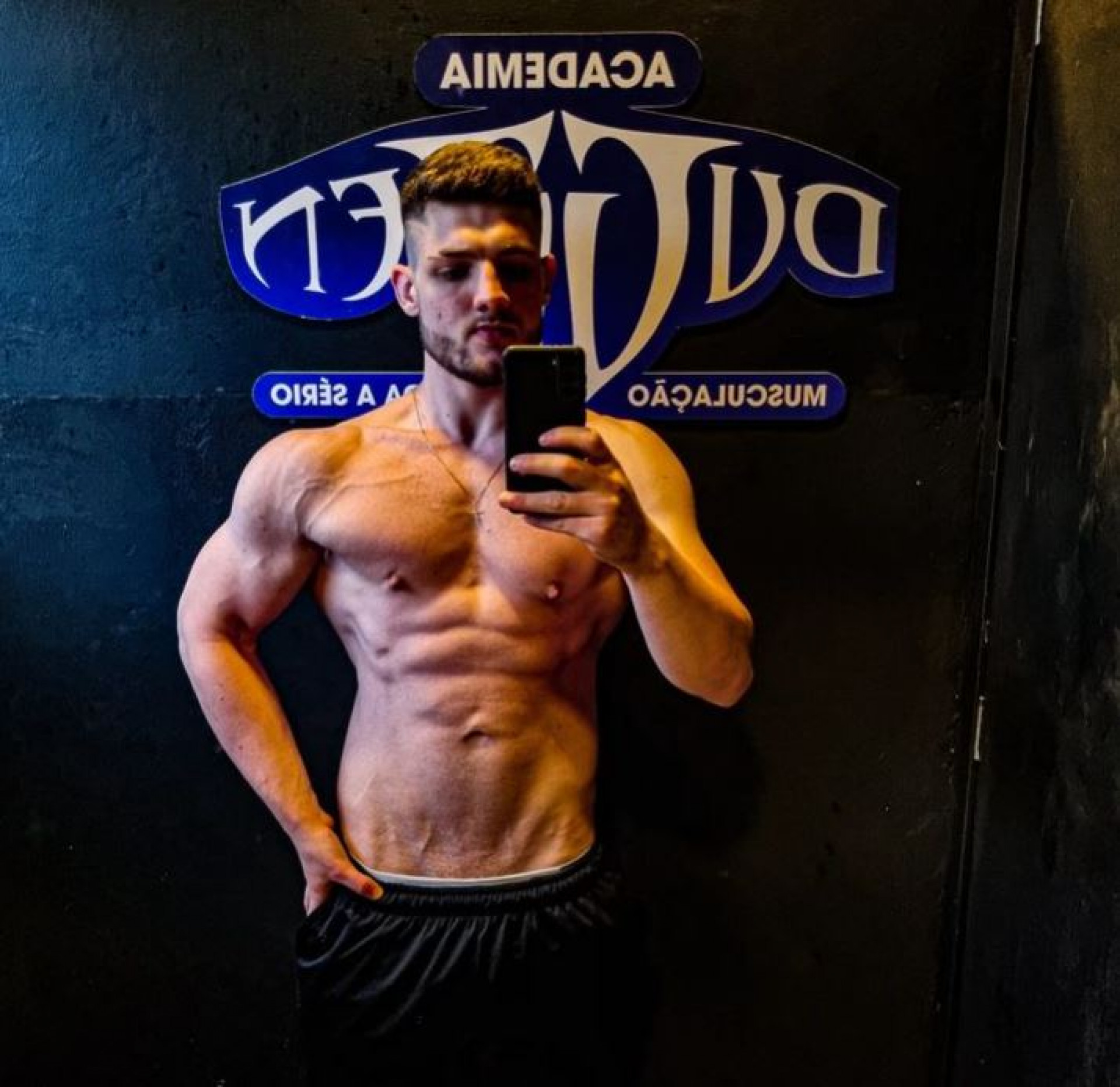 O sepultamento acontecerá nesta segunda-feira (2), no Cemitério São José, em Blumenau - Reprodução / Instagram