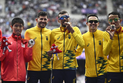 Brasil conquista cinco medalhas e bate recorde mundial no atletismo nas Paralimpíadas