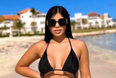 Modelo briga por posto de musa oficial de clube paraguaio: 'Falta de respeito'