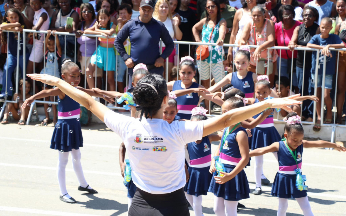 Abertura da Semana da Pátria em Araruama