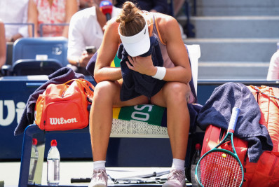 Bia Haddad reconhece atuação ruim e explica mal-estar: 'Fiquei ansiosa'