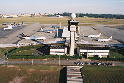 Anatel identificou que sinais de torre de celular afetaram voos no Aeroporto de Guarulhos