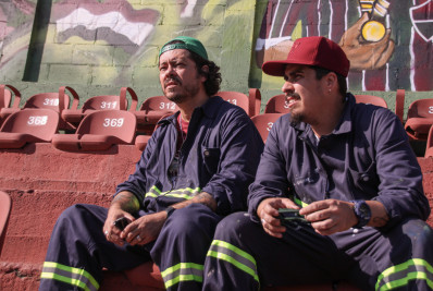 Artistas contam bastidores da homenagem para Marcelo, do Fluminense, em Xerém