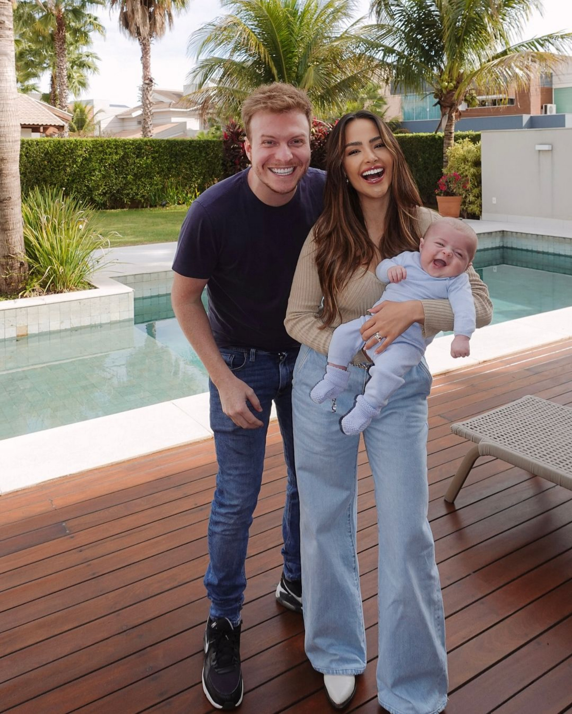 Gabi Luthai, Téo Teló e o filho do casal, Pietro - Reprodução / Instagram