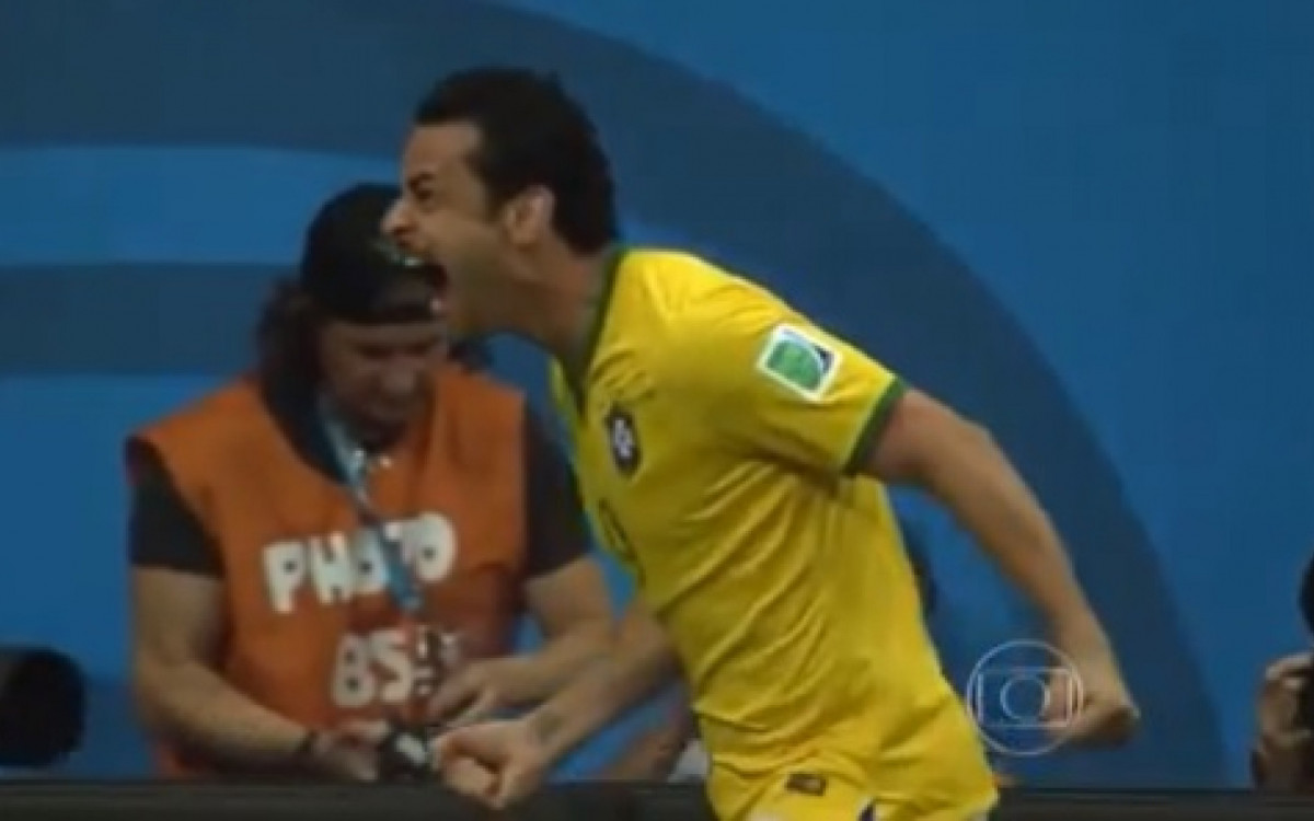 Fred (Fluminense) - Brasil 4 x 1 Camarões, em 23 de junho de 2014