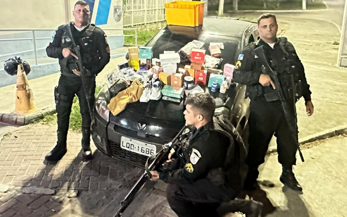 Ação eficiente da PM em Rio das Ostras recupera veículo roubado dos Correios e prende criminosos em flagrante