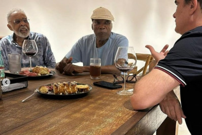 Samuel Rosa mostra encontro com Gilberto Gil e Milton Nascimento