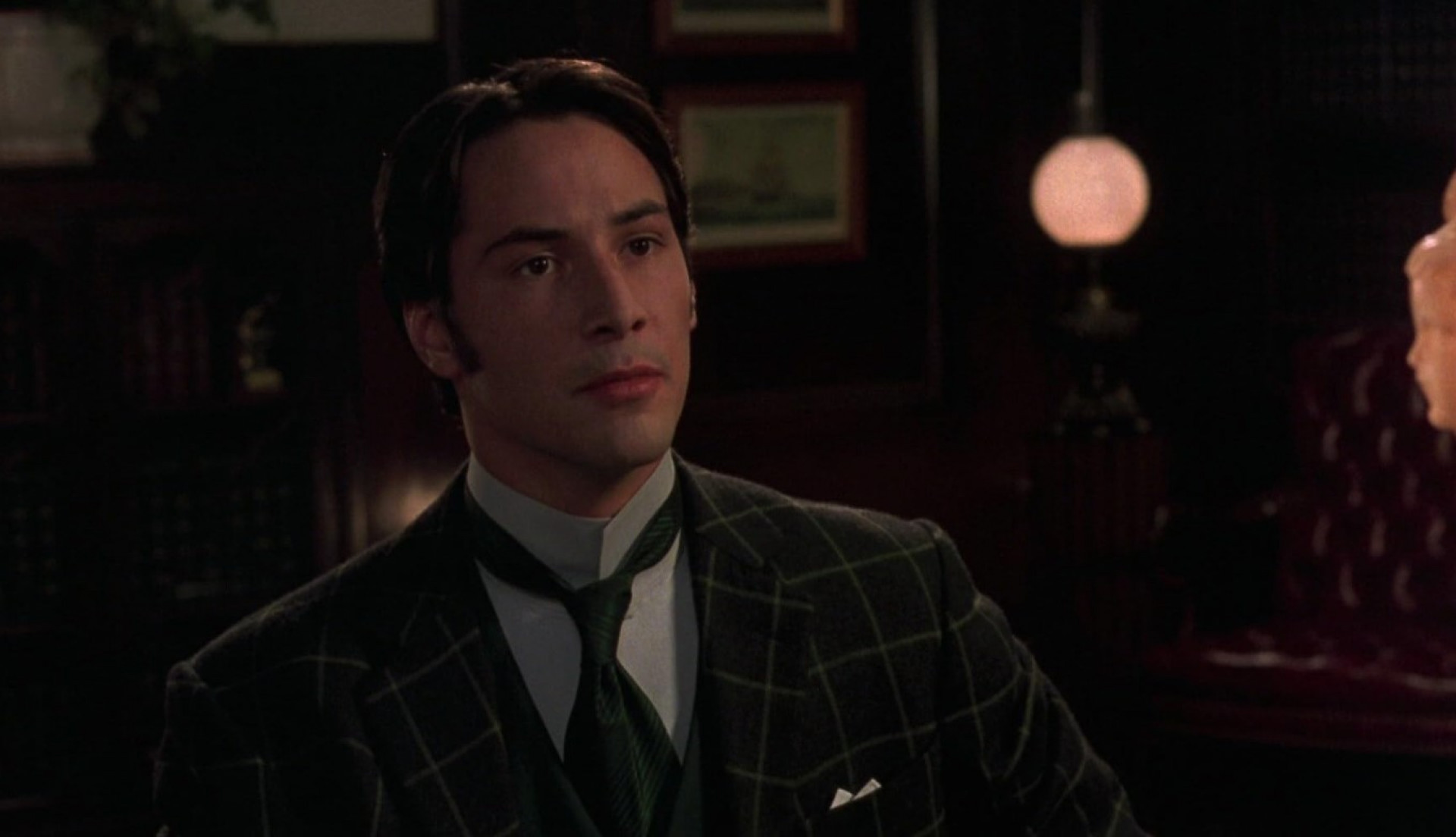 Keanu Reeves e Winona Ryder em 'Drácula de Bram Stoker' - Reprodução