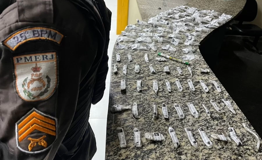 Carga de drogas é apreendida pela PM no bairro Rio do Limão