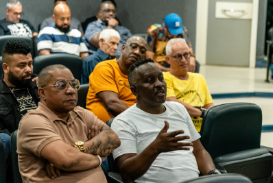 Liesa faz encontro com intérpretes e casais de mestre-sala e porta-bandeira 
