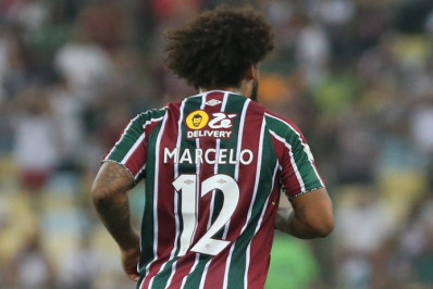 Marcelo brinca sobre renovação com o Fluminense e faz coro por Thiago Silva na Seleção
