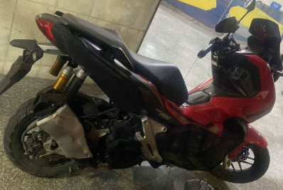 Policial militar é atropelado por criminosos no Centro do Rio