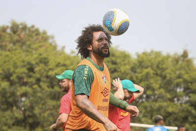 Marcelo diz não se considerar ídolo e defende torcedores do Fluminense: 'Tem que cobrar mesmo'