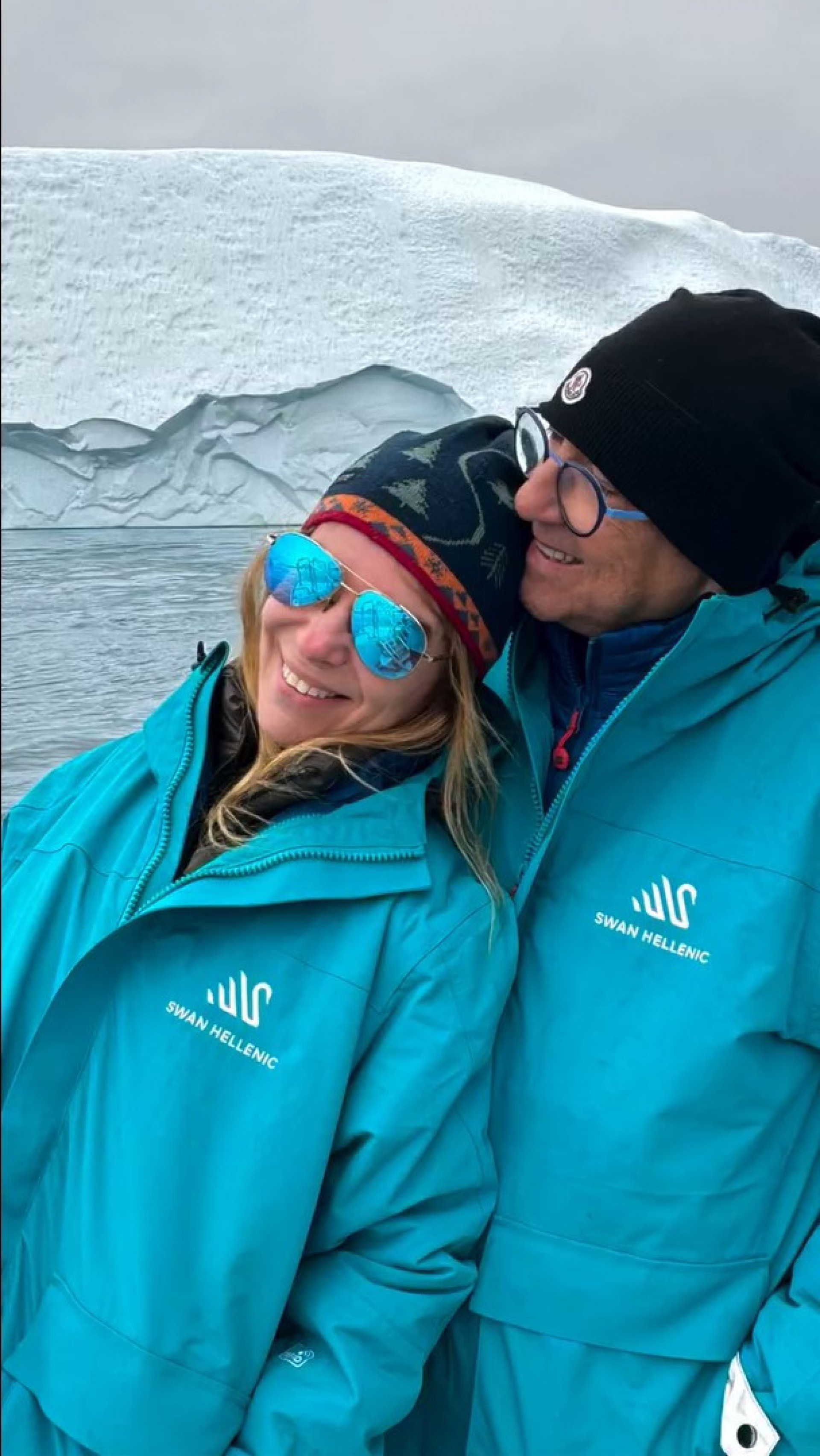 De férias na Groenlândia, Galvão Bueno e Desireé Soares passeiam pelo Círculo Polar Ártico - Reprodução / Instagram