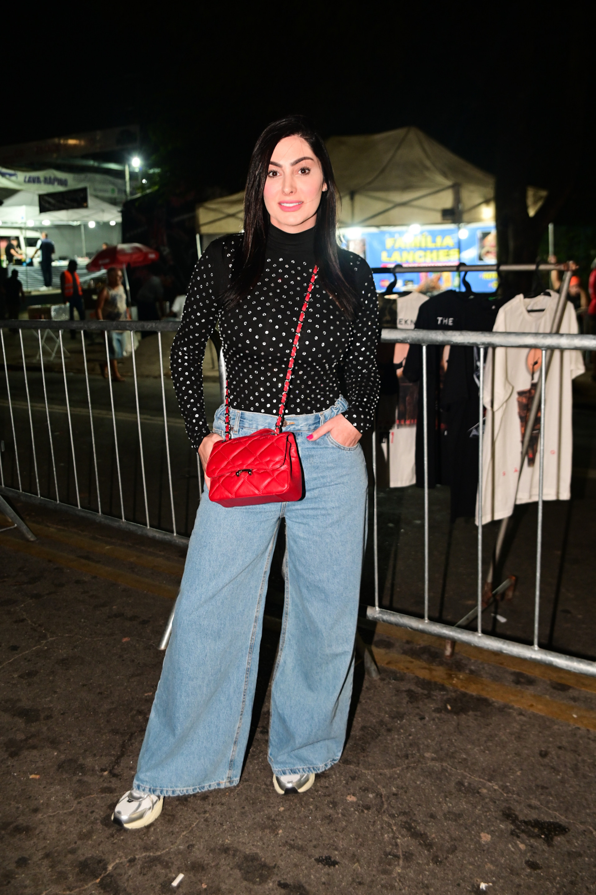 A ex-'BBB' Francine Piaia marcou presença no show de The Weeknd em SP - Leo Franco/ AgNews