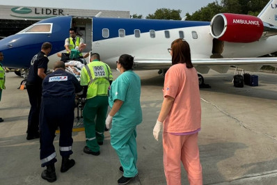 Turista que sofreu acidente de barco em Arraial do Cabo é transferido de hospital 