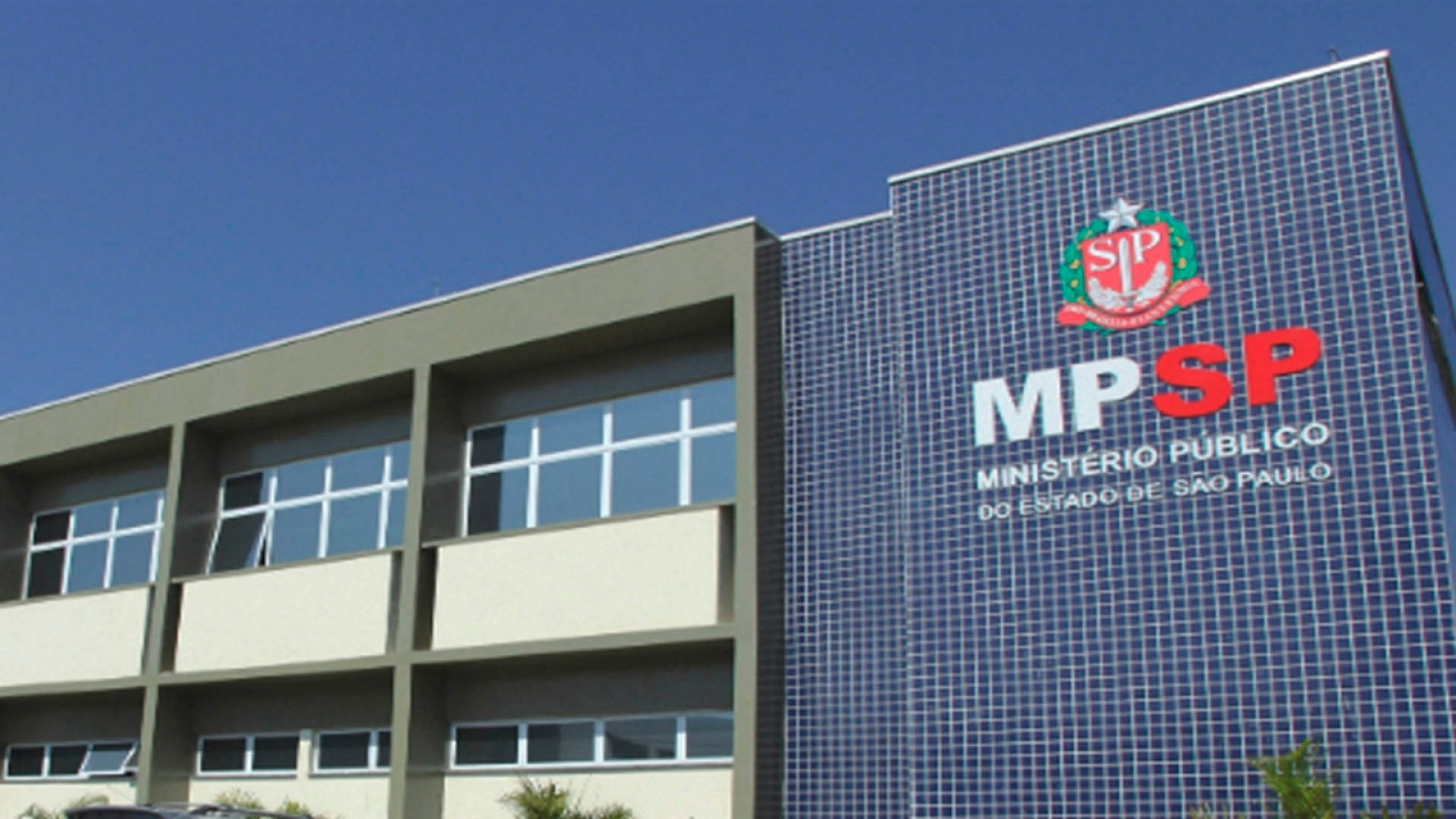 Operação mira esquema do PCC no setor de combustíveis