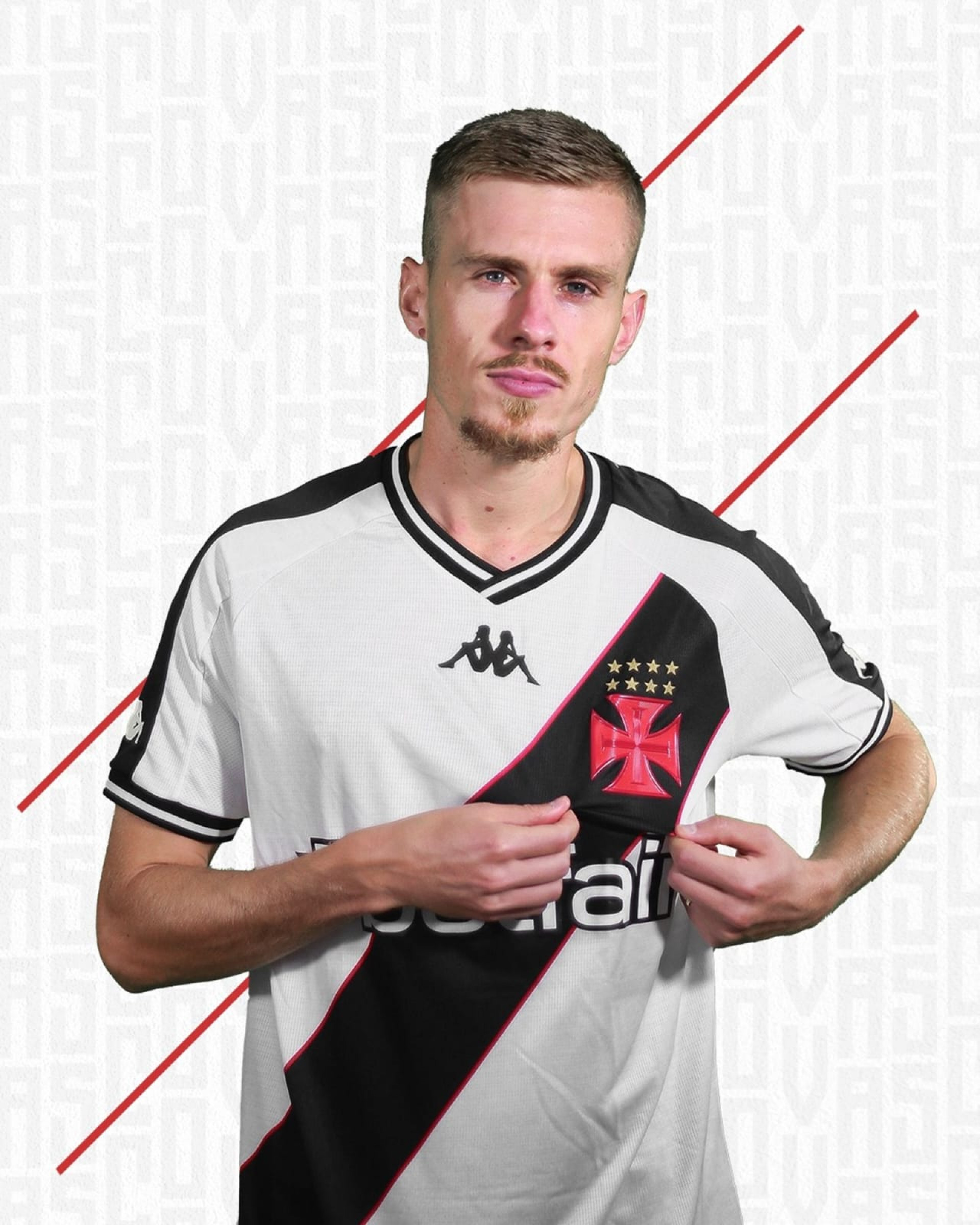 Maxime Dominguez assinou vínculo com o Vasco até setembro de 2026