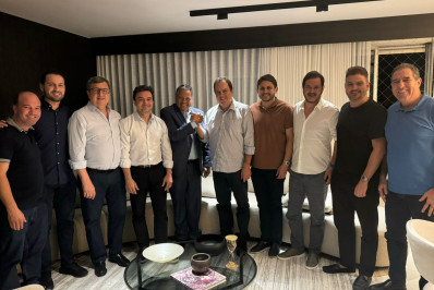 Jantar em Brasília selou acordo do União Brasil e PSD