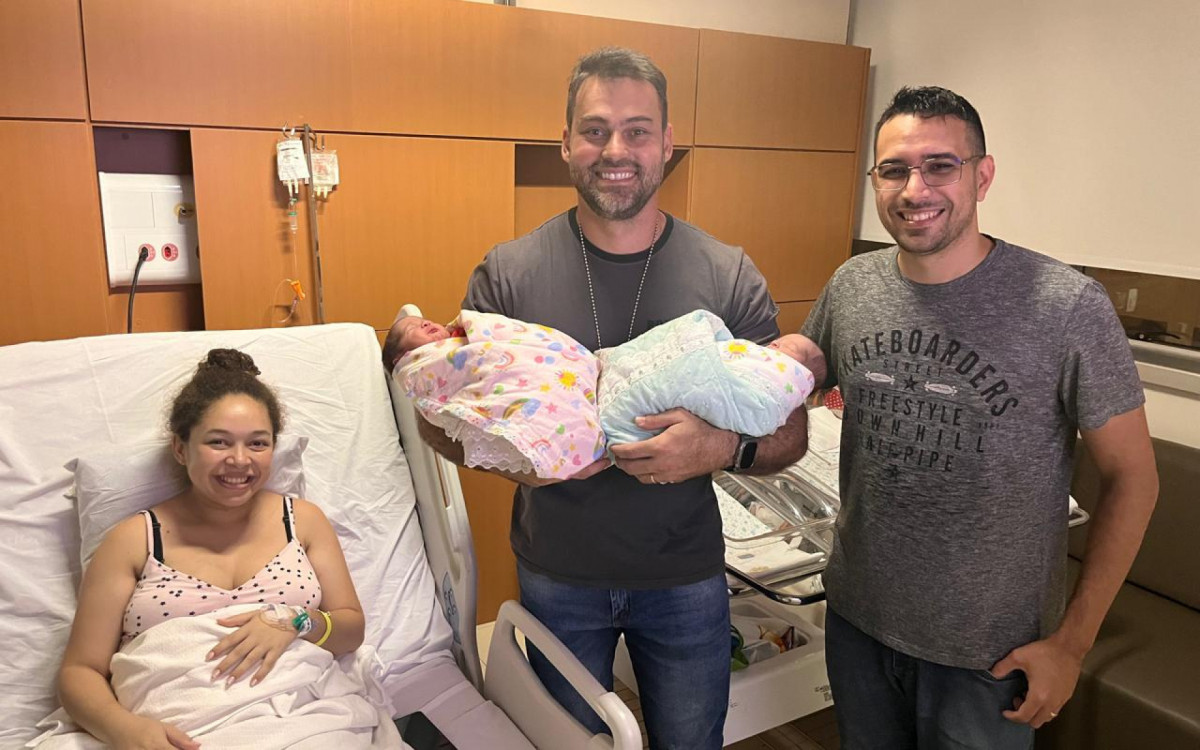 Policial da 9ª DP (Catete) deu carona para a família 