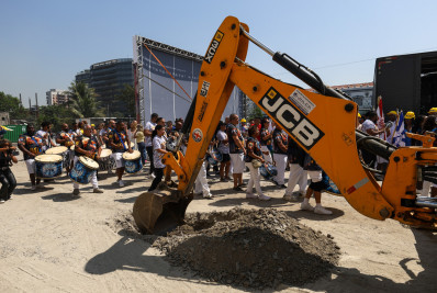 Pedra fundamental da Fábrica de Samba da Série Ouro é lançada na antiga Estação Leopoldina