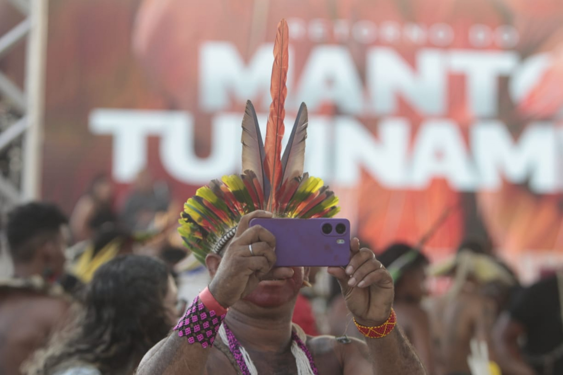 Indígenas celebraram retorno do Manto Tupinambá ao Brasil durante evento na Quinta da Boa Vista - Reginaldo Pimenta / Agência O Dia