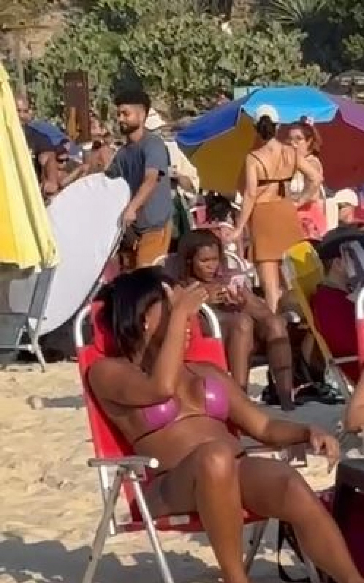 Larissa foi presa na praia de Copacabana após trabalhado de monitoramento da Polícia Civil - Ana Fernanda Freire