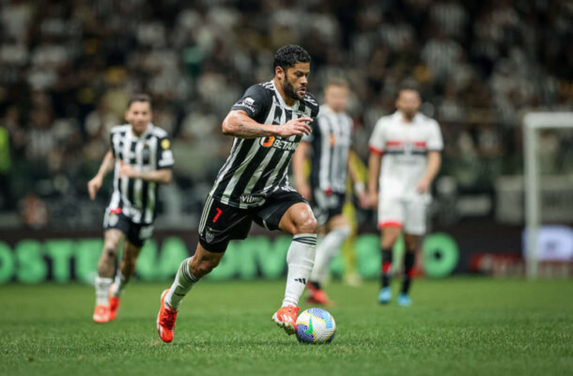Hulk destaca classificação do Atlético e encara jogos de Copas como ‘finais’