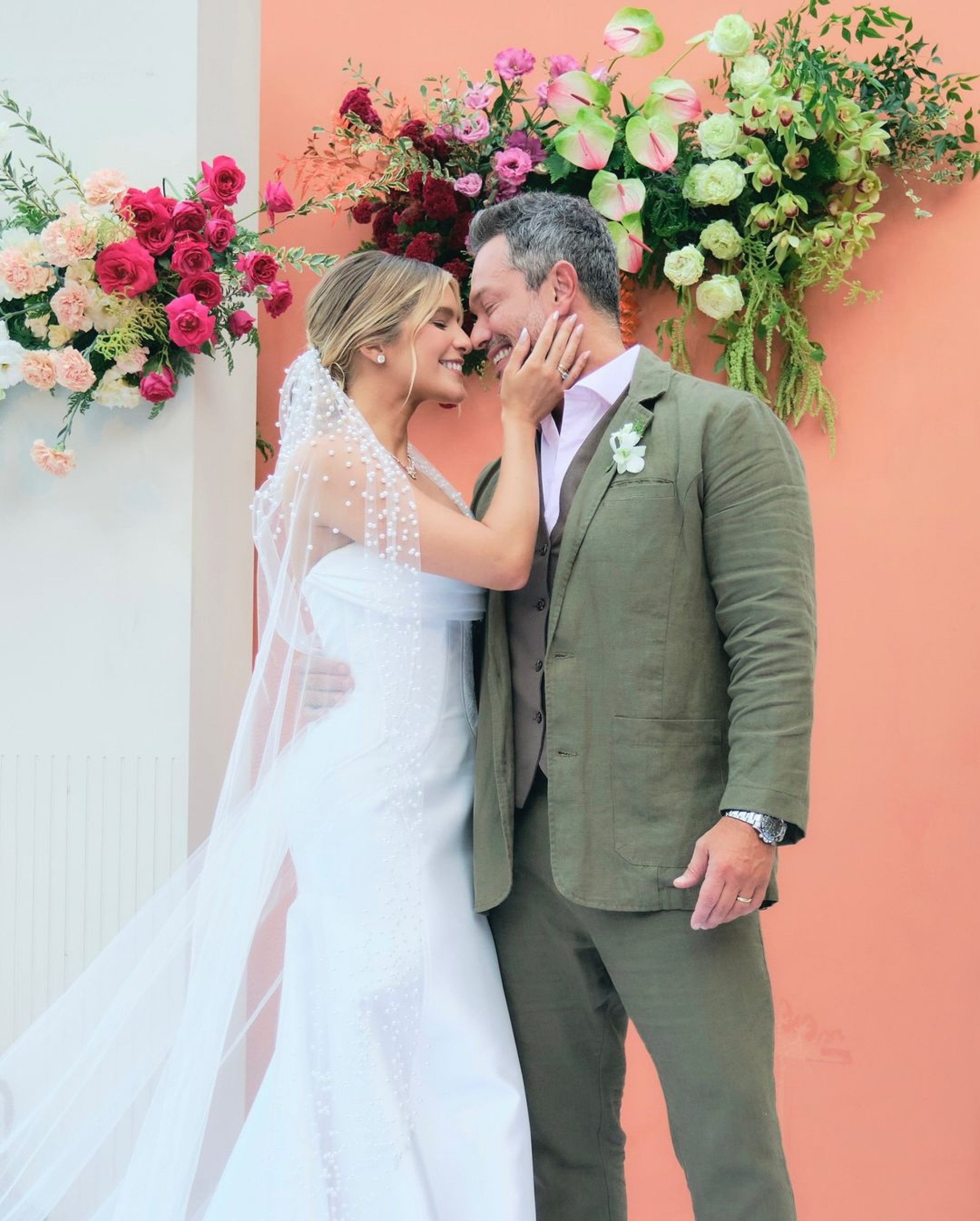 Isabella Santoni e o marido, Henrique Blecher - Reprodução / Instagram 