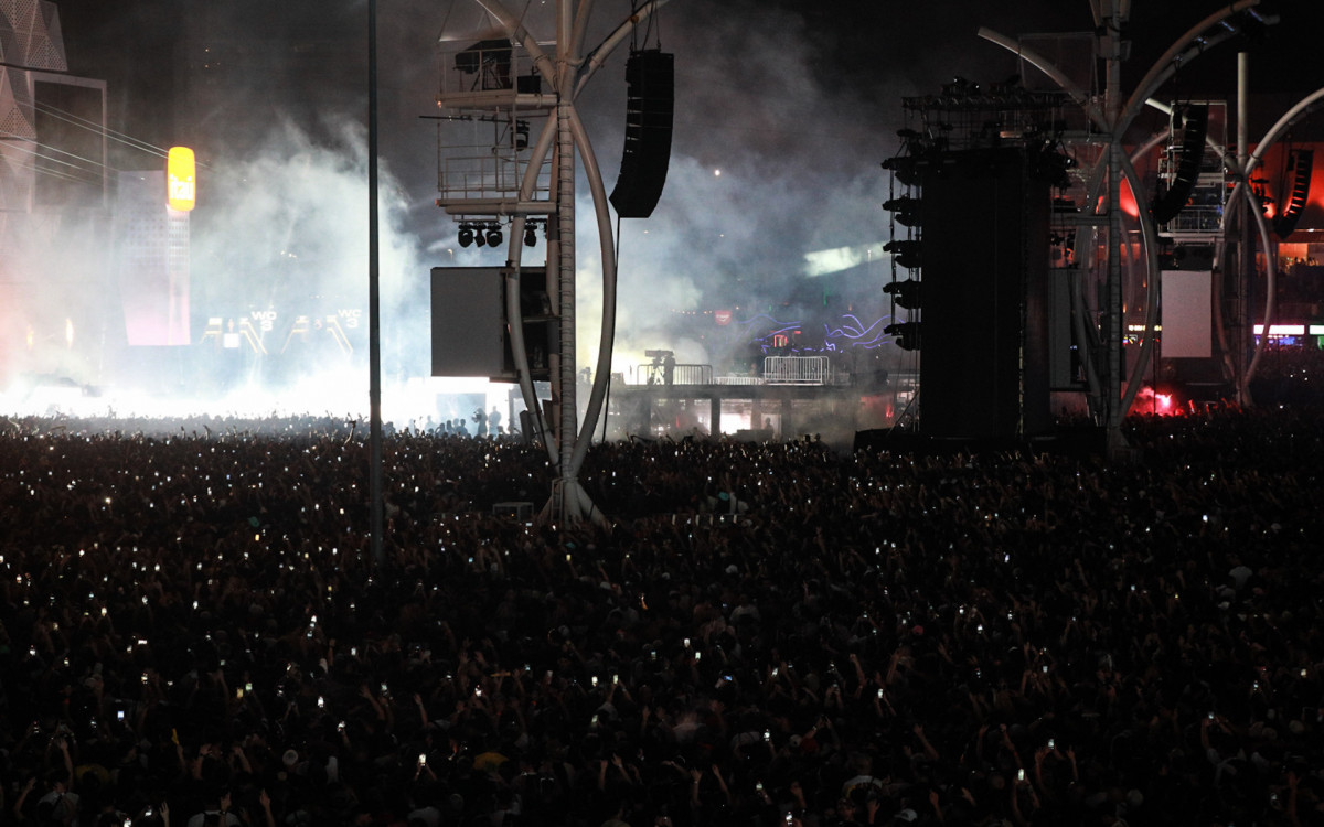 Travis Scott quebra tudo no primeiro dia do Rock in Rio