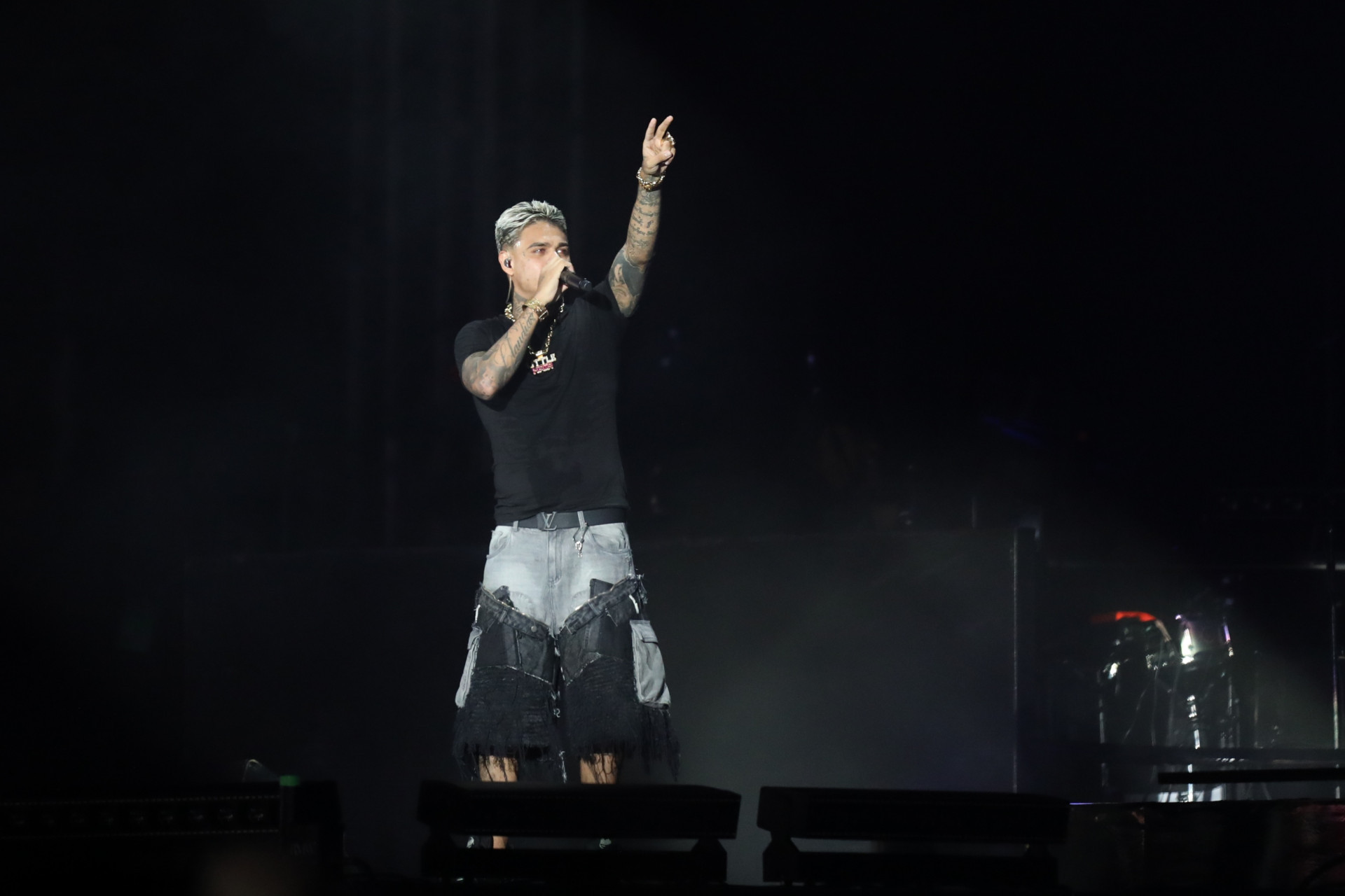 Mc Cabelinho e Coral das Favelas levantaram o p&uacute;blico no Palco Sunset - Pedro Teixeira/ Ag&ecirc;ncia O Dia